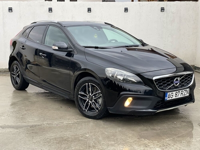 Volvo v40 cross courtry / automat / propietar Mioveni