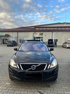 Volvo XC60 D5 2011 Campeni