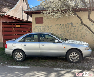 Audi A4, Limuzine, 1.6, benzina, 290 000 km + kit distrb. original