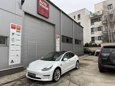 Tesla Model 3 Langstreckenbatterie Allradantrieb Dual Motor Performance