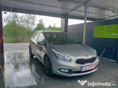 Kia Cee'd SW masina