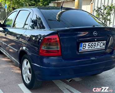 Opel astra 2002 benzină 1.6