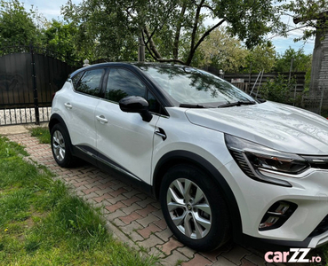 Renault Captur E-Tech Plug-In-Hybrid Intens