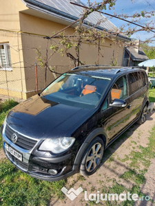 Vw Touran cross AUTOMAT