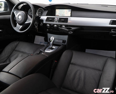 BMW Seria 5 520i Aut.