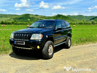 Jeep Grand Cherokee Overland 2.7 Autoutilitara