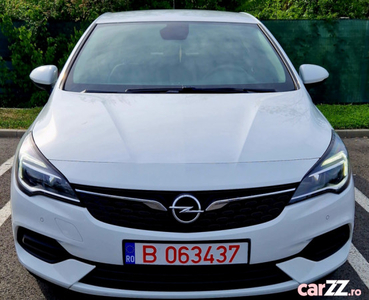 Liciteaza-Opel Astra 2020