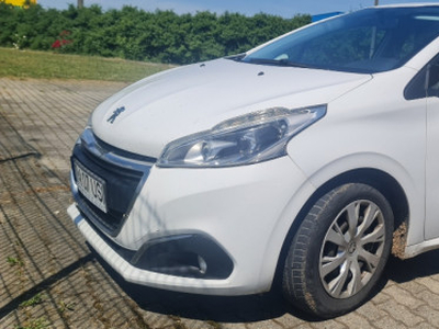 Peugeot 208 /1,6 diesel/2017