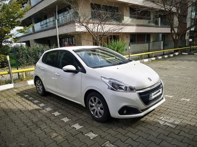 Peugeot 208 an 2018 perfecta stare