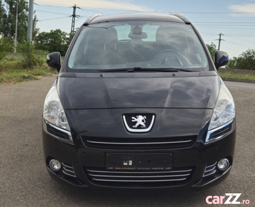 Peugeot 5008 1.6 2012 Navi Pano Head up