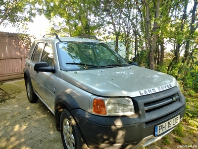 Vând Land Rover 2002