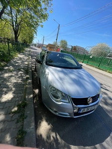 Vând Volkswagen Eos 2.0 D an de fabricație 2009