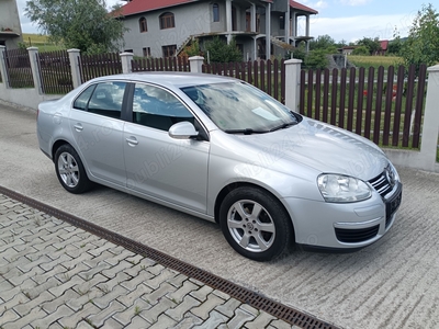 Vw Jetta 1.4 tsi 122 cp Comfortline