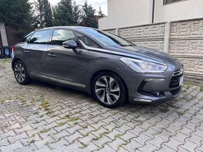 Citroen DS5