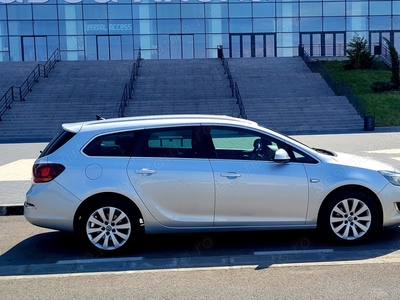 Opel Astra J 2016