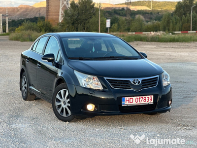 Toyota Avensis D-4D*clima*2.0 D*factura+fiscal pe loc*af.2010 luna 04!