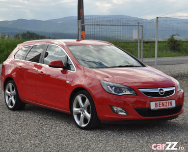 Opel Astra J 1.4i TURBO