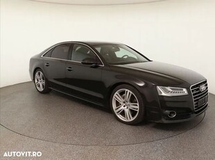 Audi A8 3.0 TDI ultra DPF quattro tiptronic