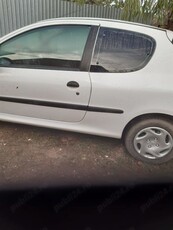 autoturism peugeot 206