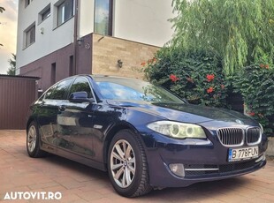 BMW Seria 5 525d xDrive AT