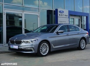 BMW Seria 5 530d xDrive AT