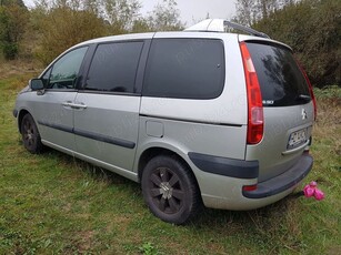 Citroen C8 de vânzare, motor 2.2 litri, turbo diesel