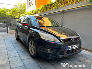 Ford Focus 2 Facelift / 1,6 / 2009