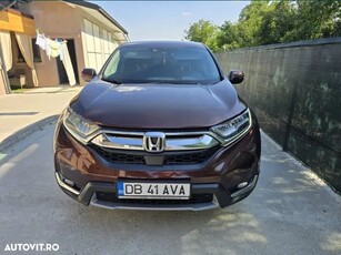 Honda CR-V 1.5 VTEC Turbo 4WD 6MT Executive