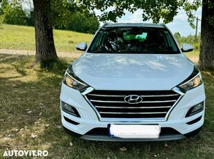 Hyundai Tucson 2.0 CRDI 4WD 8AT Premium