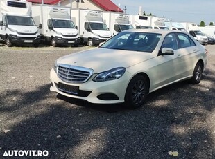 Mercedes-Benz E 200 BlueTEC 7G-TRONIC