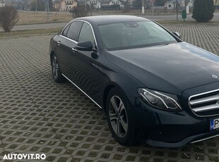 Mercedes-Benz E 200 d T 9G-TRONIC