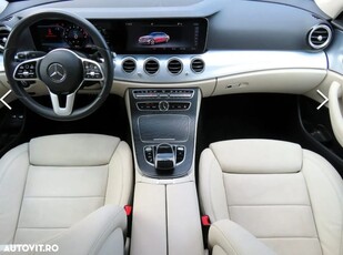 Mercedes-Benz E 300 9G-TRONIC