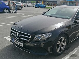 Mercedes Benz E Class 220