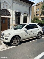 Mercedes-Benz ML 300 CDI BlueEfficiency Aut