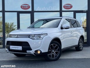 Mitsubishi Outlander 2.0 4WD Plug-In Hybrid Top