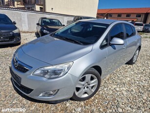 Opel Astra 1.7 CDTI DPF Design Edition