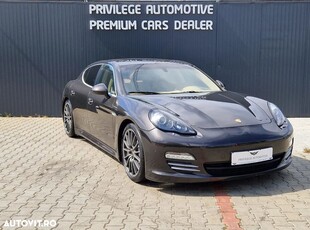 Porsche Panamera 4S PDK