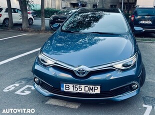 Toyota Auris 1.8 L VVT-i TS Hybrid Sol+