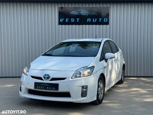 Toyota Prius (Hybrid) Comfort