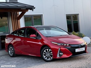 Toyota Prius Plug-in Hybrid Solar