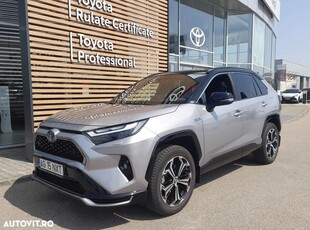 Toyota RAV4 2.5 Hybrid VVT-iE 4x4 Style Bi-Tone