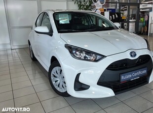 Toyota Yaris 1.5 VVT-i HSD Exclusive Style