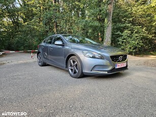 Volvo V40 D4 VEA R-Design