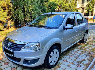 Dacia Logan model black-Line Motor benzină 1.2 16 valve 75 119.000 km