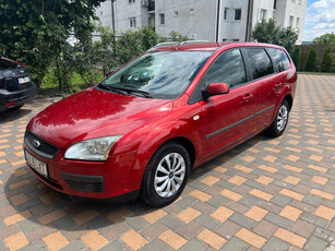 Inchiriez auto Ford Focus 2 an 2007 1.6 hdi 90cp