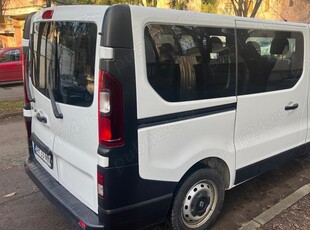 Vând Renault Trafic