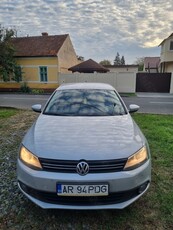 Vând Volkswagen Jetta 2.0 TDI