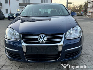 Volkswagen Jetta 2.0 TDI cu webasto