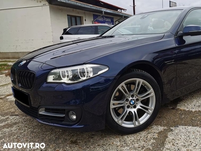 BMW Seria 5 520d Aut. Luxury Line