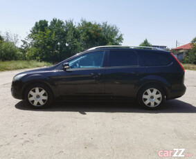 Ford Focus break negru Titanium 1,6 TDCI, an 2010